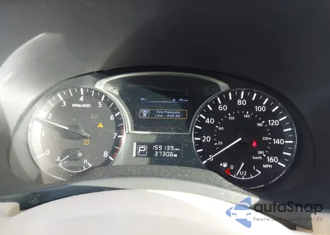 2015 Nissan Pathfinder Platinum/S/Sl/Sv z USA, uszkodzony, nr VIN 5N1AR2MN5FC624603